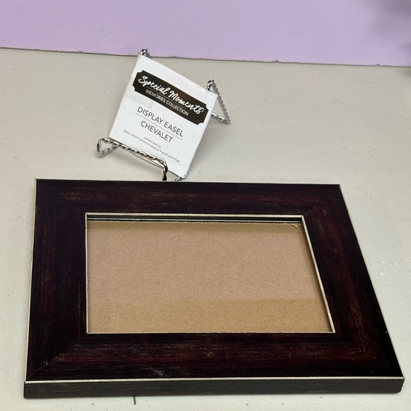 Vintage Weathered brown wooded Picture Frame - Picture 11 of 14